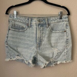 Old Navy Light Wash Distressed Denim Shorts OG Straight. 3” inseam